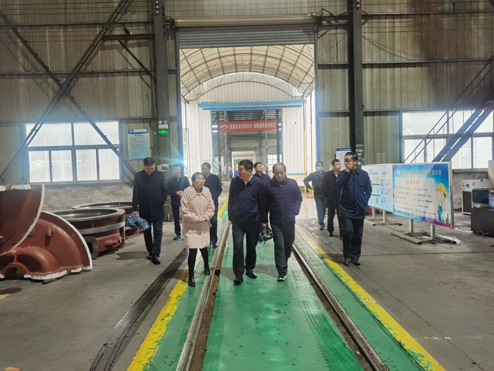 湖北省經信廳副廳長郭濤來三峰透平調研指導